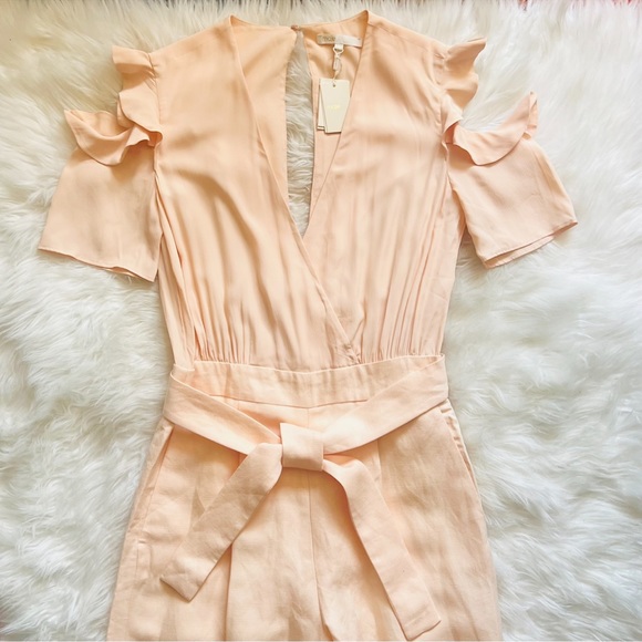 NEW MAJE Piruize Ruffled Cold Shoulder Crepe Linen Blend Jumpsuit in Peachy Nude - Picture 6 of 9